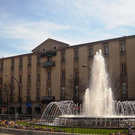 Hotel Du Commerce Millau Exteriör bild