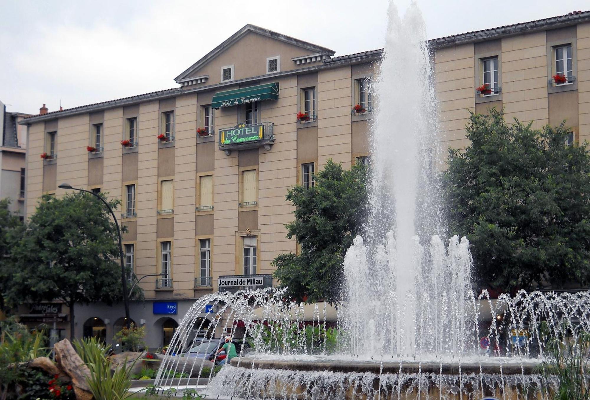 Hotel Du Commerce Millau Exteriör bild